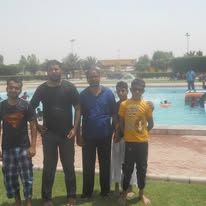 Students enjoying the school picnic